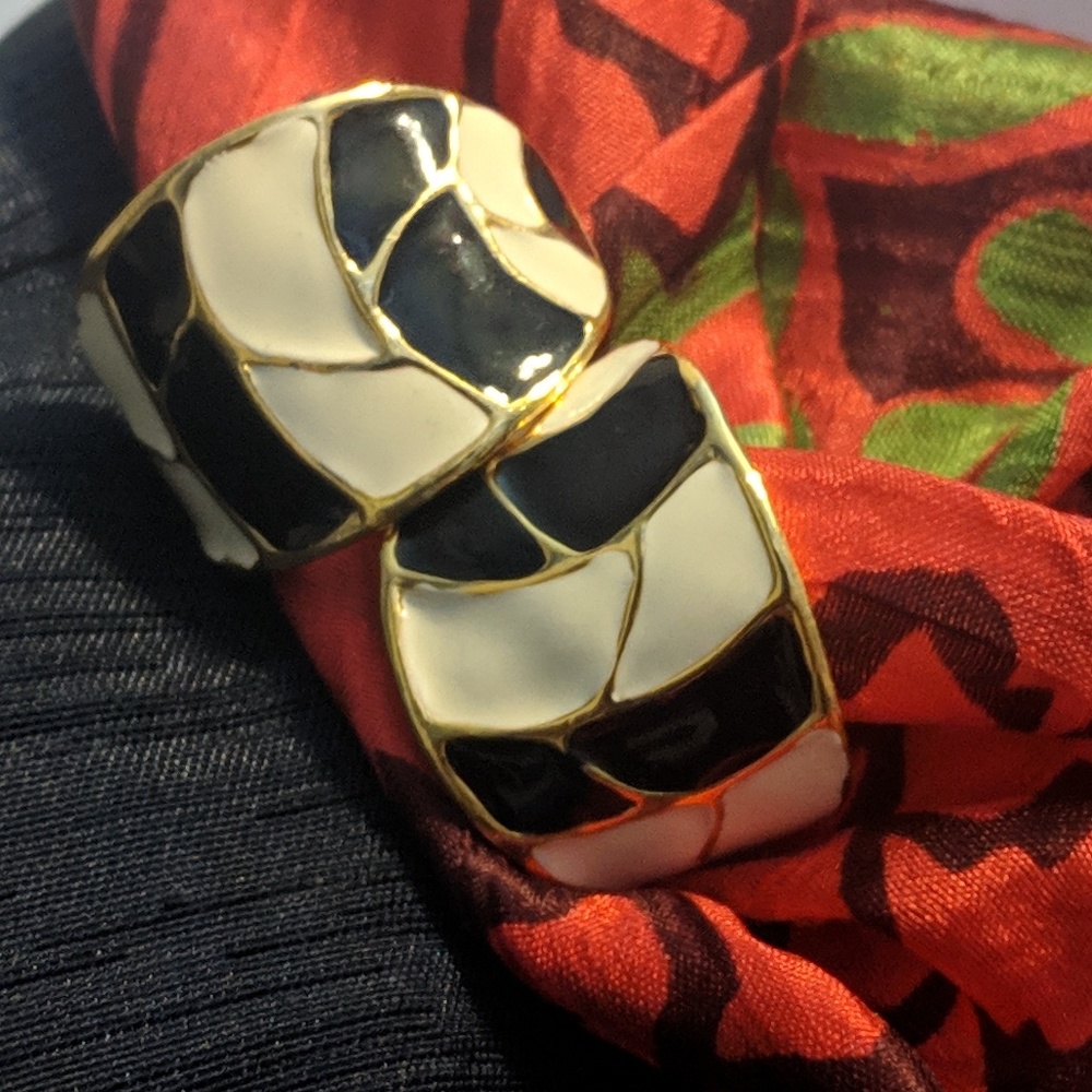 Black and White enameled pierced earrings